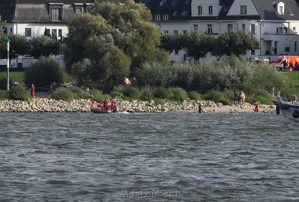 Personensuche im Rhein bei Koeln Rodenkirchen P031.JPG - Miklos Laubert